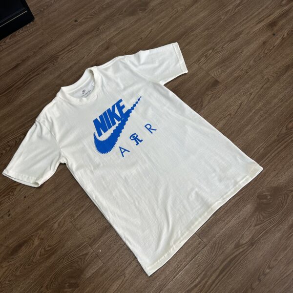 camisa nike branca e azul yur foto 2