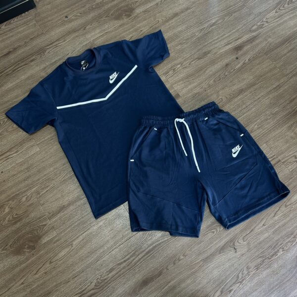 conjunto tech fleec foto 2